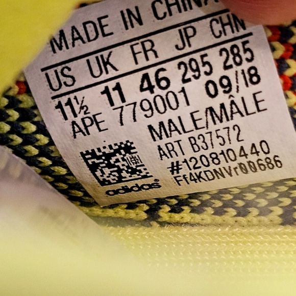 Authentic Yeezy Boost 350 V2 Original Adidas Semi Frozen Yellow Shoes size 11.5 - Picture 4 of 8